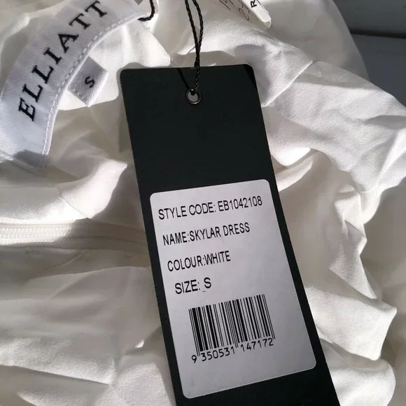 ELLIATT Skylar Dress White Satin Long Open Back Bride Wedding S NWT $220 - Picture 5 of 5